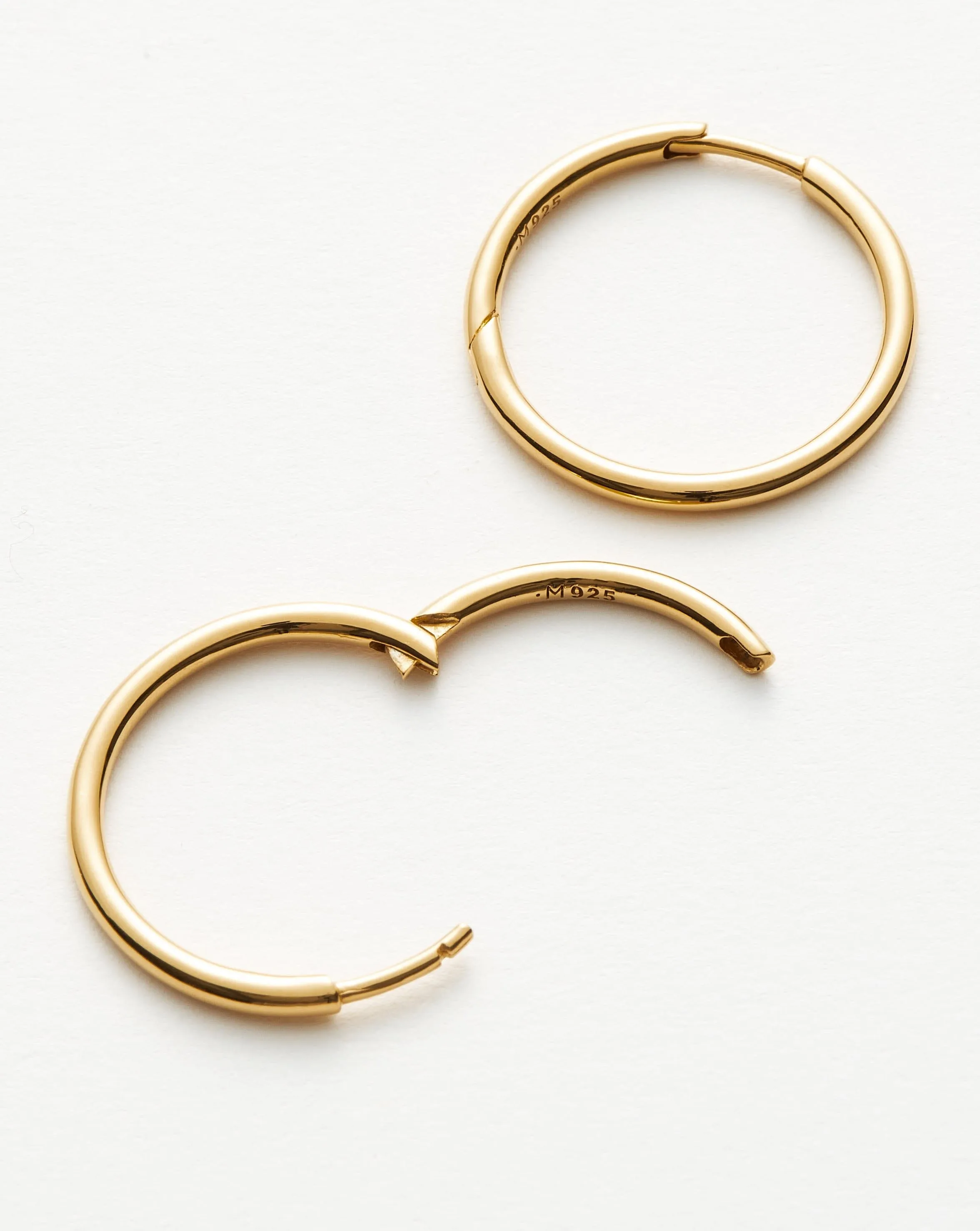 Classic Small Hoop Earrings | 18ct Gold Plated